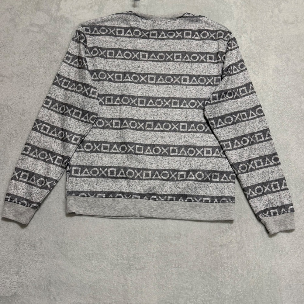 PlayStation Sweatshirt Mens XL Gray Holiday Fair Isle Gamer Pullover - Picture 4 of 9